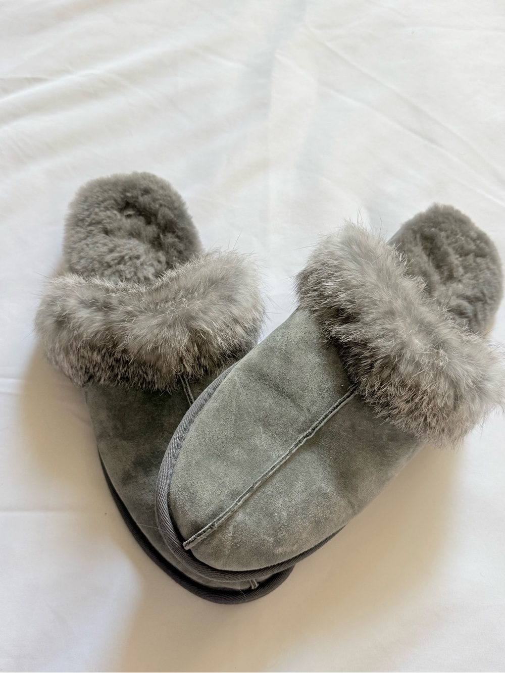Overland Gray Suede Genuine Shearling & Rabbit Fur Slippers Women's Size 10